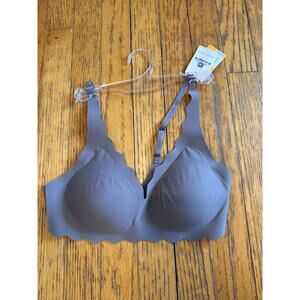 B.temptd By Wacoal Bra Womens Small Gray Wire Free Seamless Scallop 952287 (C)